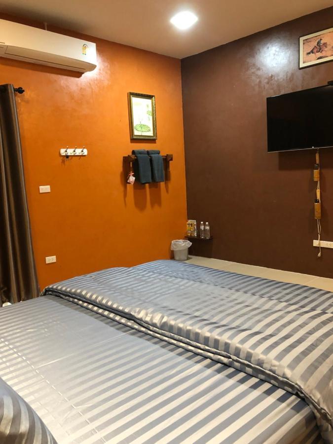 Nonthun 1 Hostel Khon Kaen Exteriér fotografie
